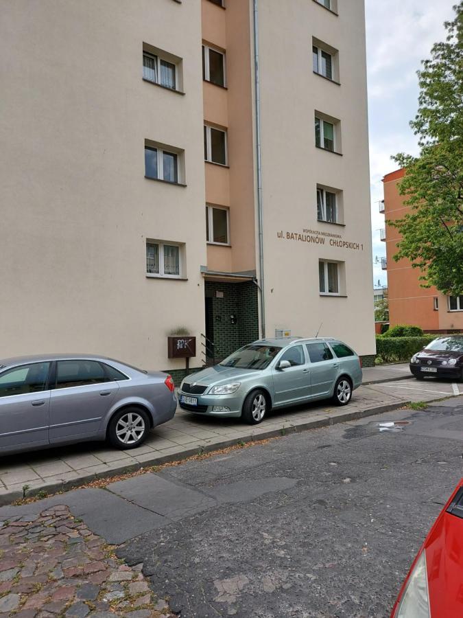 Апартаменты Przy Uznamie Свиноуйсьце Экстерьер фото